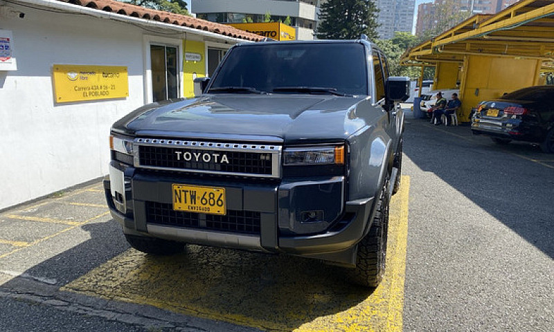 Toyota Prado 2.8 Tx-...