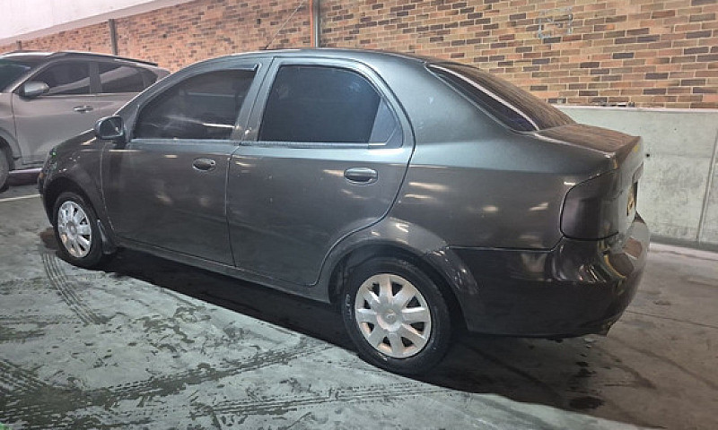 Chevrolet Aveo 1.5 F...