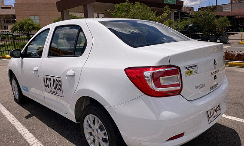 Renault Logan 1.6 Li...