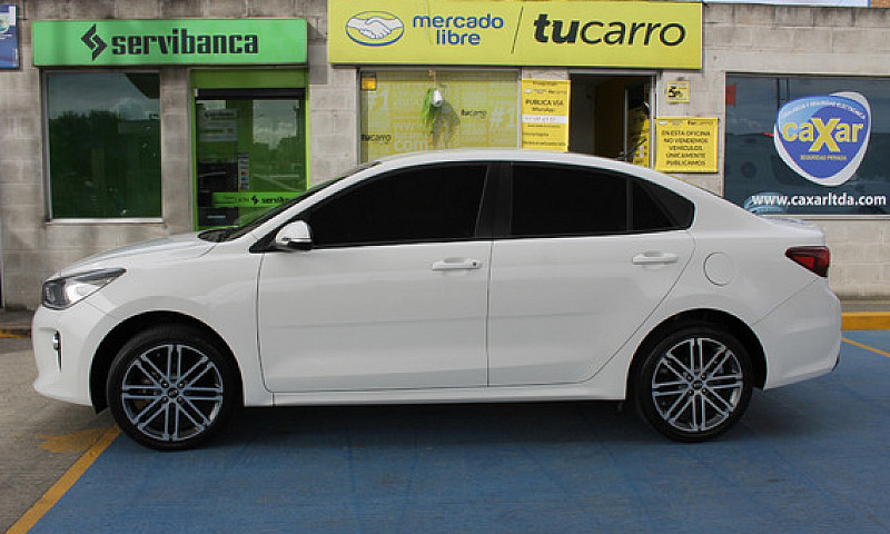 Kia Rio 1.4 Vibrant ...