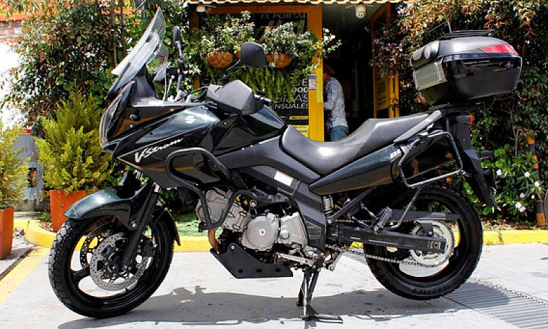 Suzuki Vstrom Dl 650...