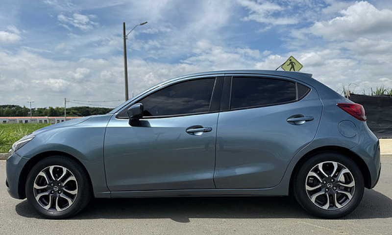 Mazda 2 Sport 1.5 Gr...