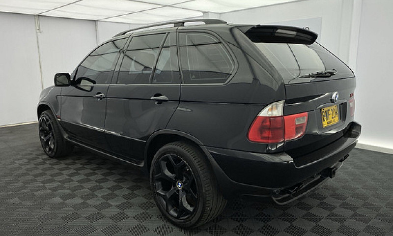 Bmw X5 4.4I...