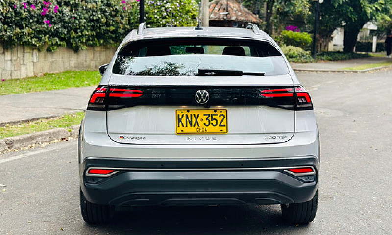 Volkswagen Nivus 1.0...