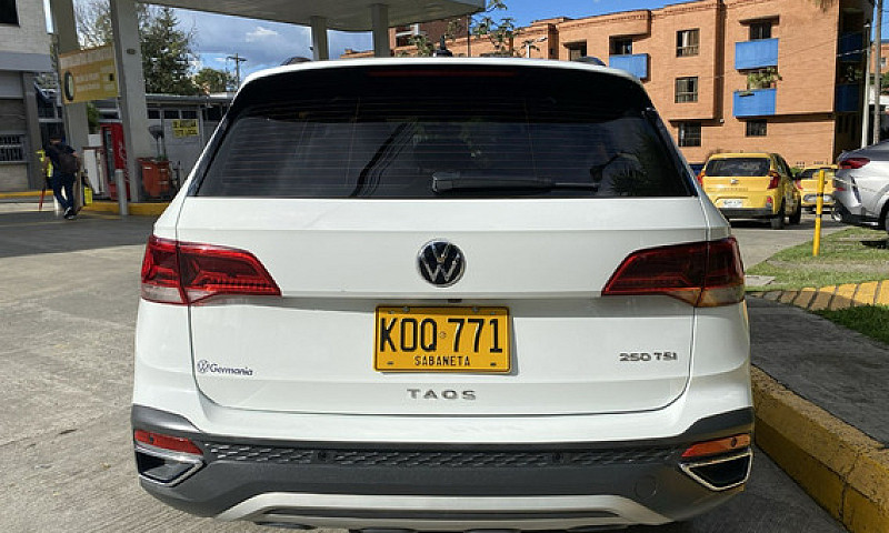 Volkswagen Taos 1.4 ...