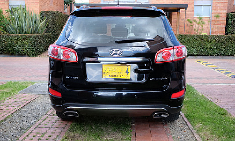 Hyundai Santa Fe 2.4...