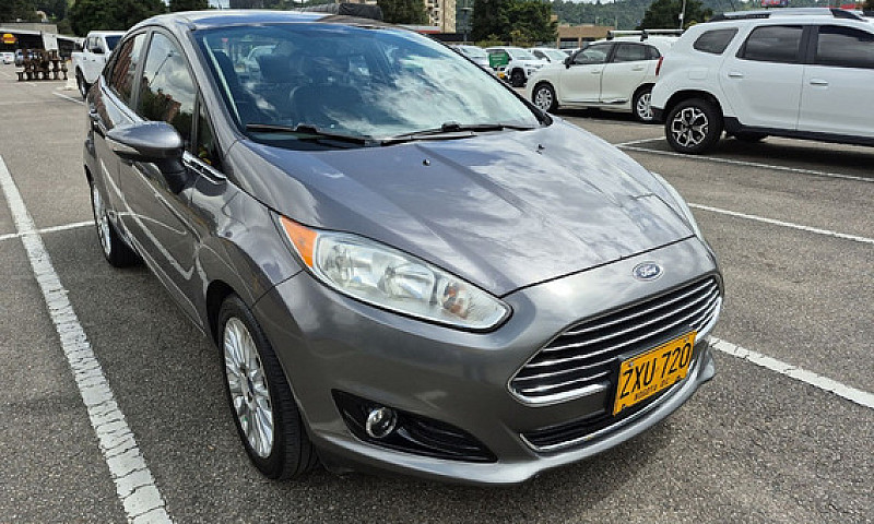 Ford Fiesta 1.6 Tita...