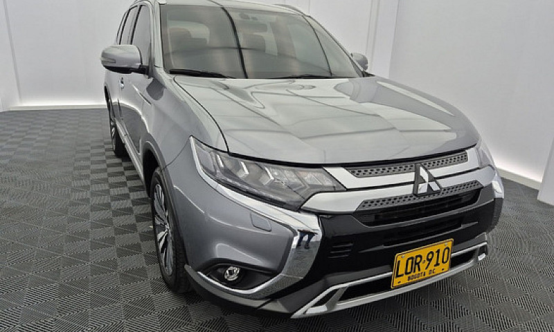 Mitsubishi Outlander...