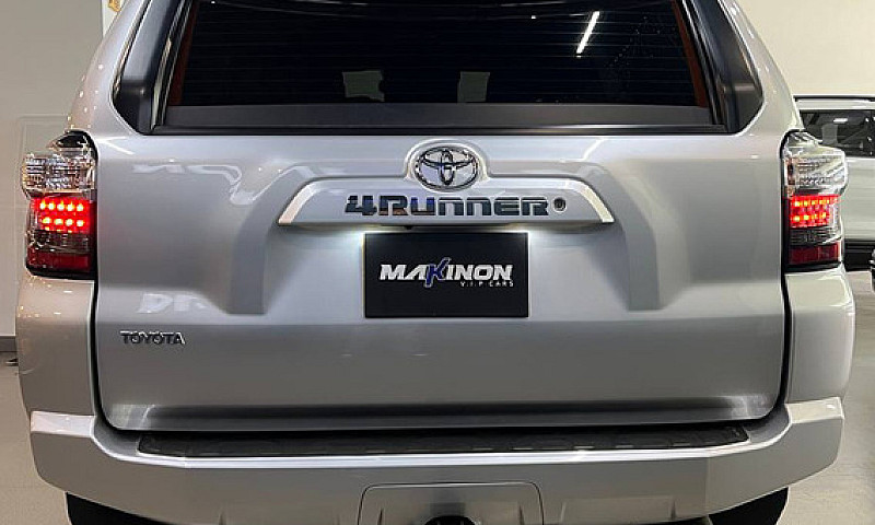 Toyota 4Runner 4.0 S...