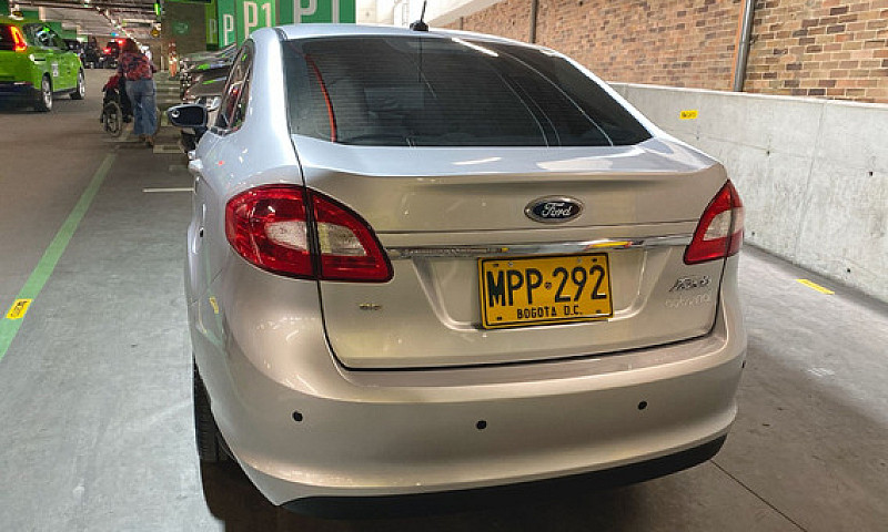 Ford Fiesta 1.6 Spor...