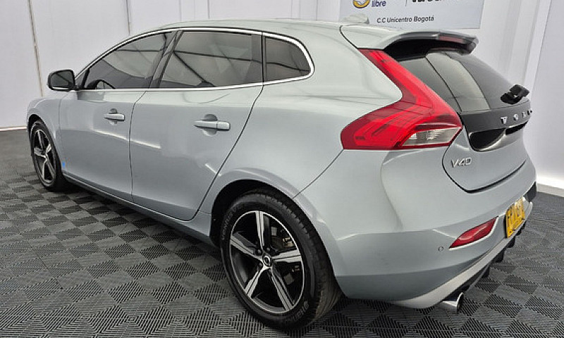 Volvo V40 2.0 T4 Dri...
