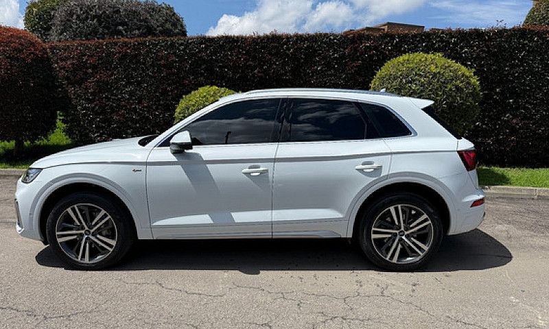 Audi Q5 2.0 45 Tfsi ...