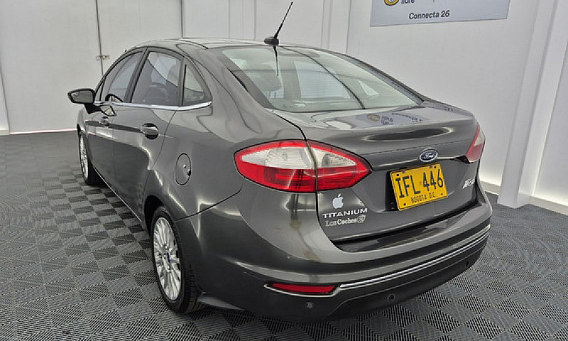 Ford Fiesta 1.6 Tita...