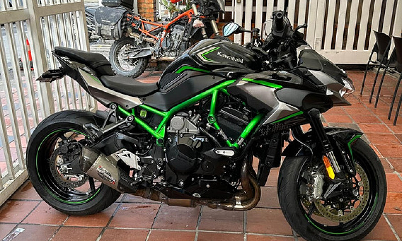 Kawasaki Zh2...