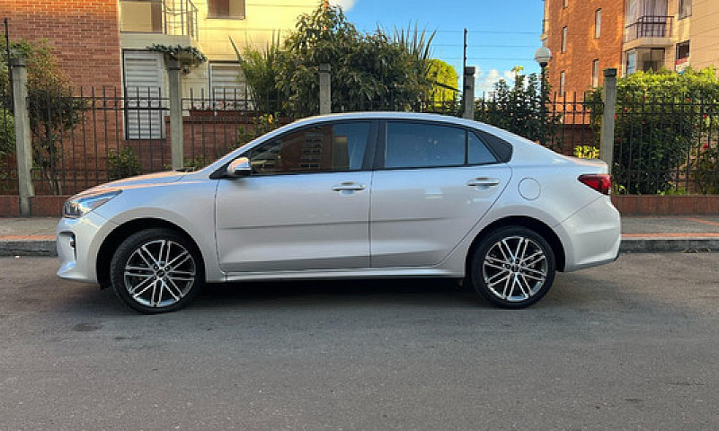 Kia Rio 1.4 Vibrant ...