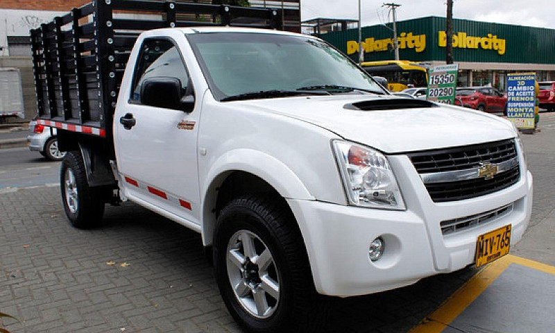 Chevrolet D-Max Esta...