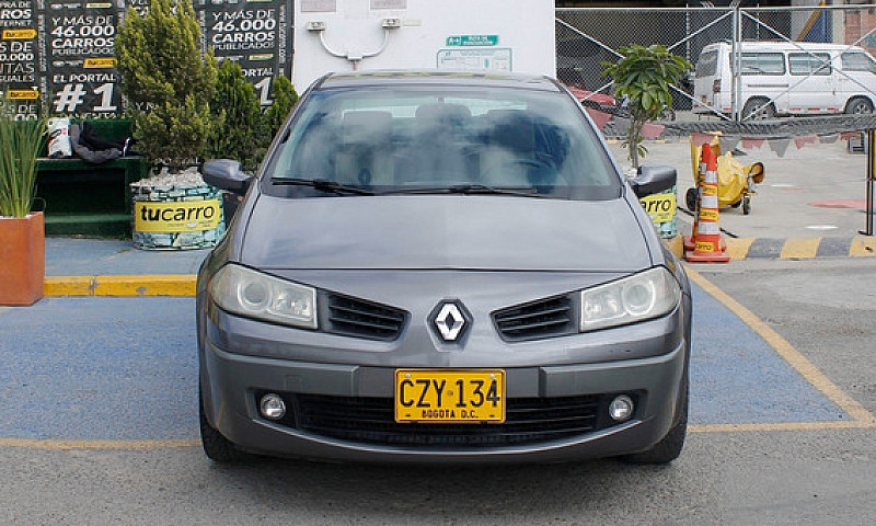 Renault Megane 2 2.0...