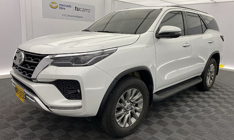 Toyota Fortuner...