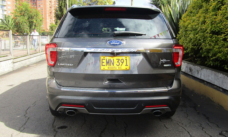 Ford Explorer 2.3 Li...