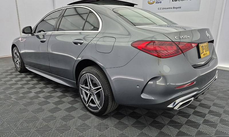 Mercedes-Benz Clase ...