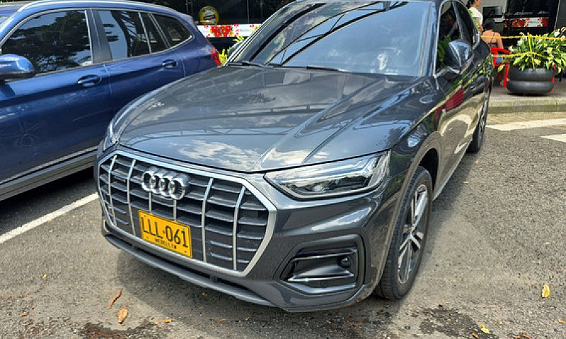 Audi Q5 2.0 Sportbac...