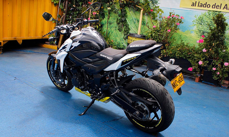Suzuki Gsx S 750 Za ...