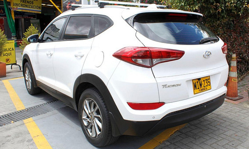 Hyundai Tucson 2.0 N...
