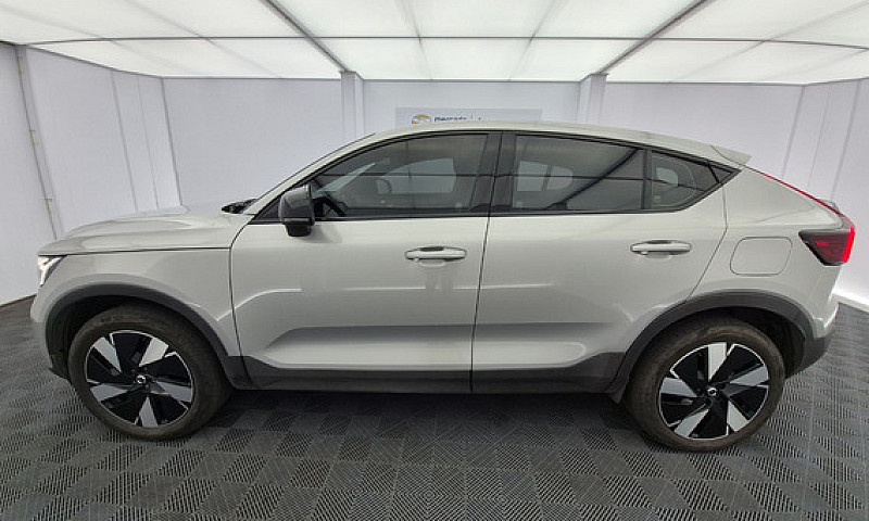 Volvo C40 Electrica ...