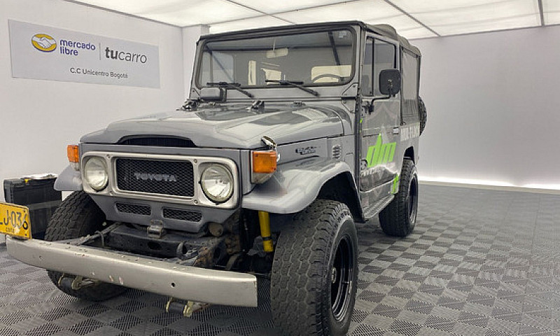 Toyota Land Cruiser ...