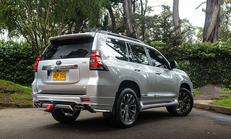 Toyota Prado 3.0 Tx...