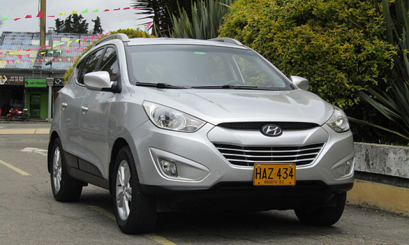 Hyundai Tucson Ix-35...