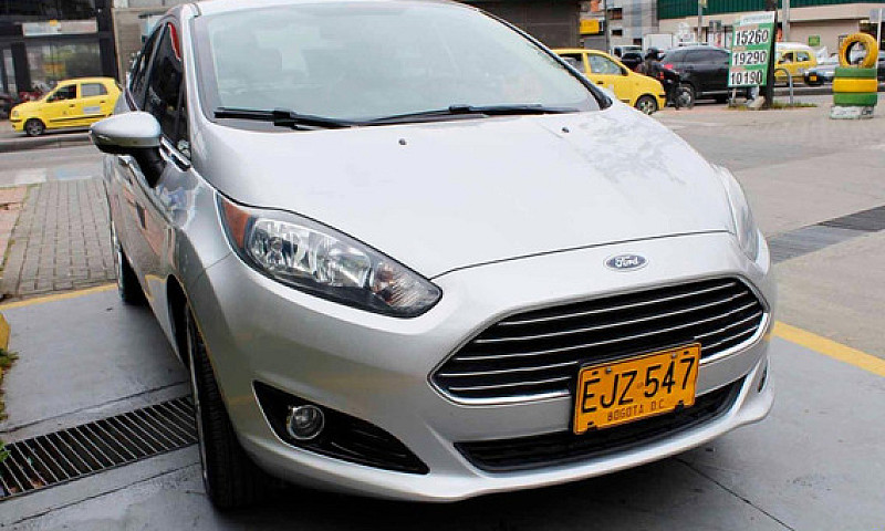 Ford Fiesta 1.6 Tita...