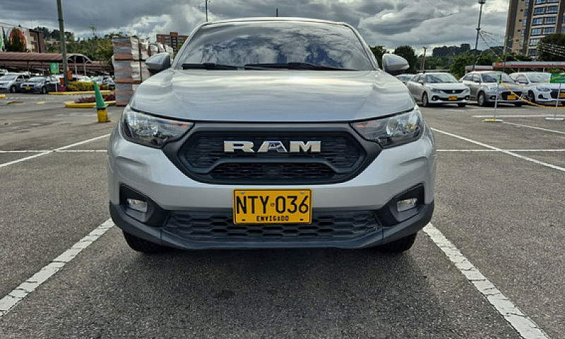Ram 700 1.4 Big Horn...