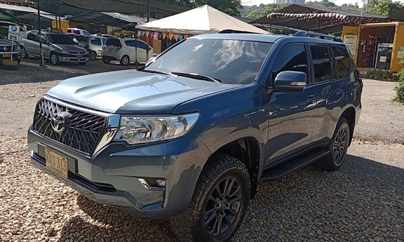 Toyota Prado 4.0 Tx-...