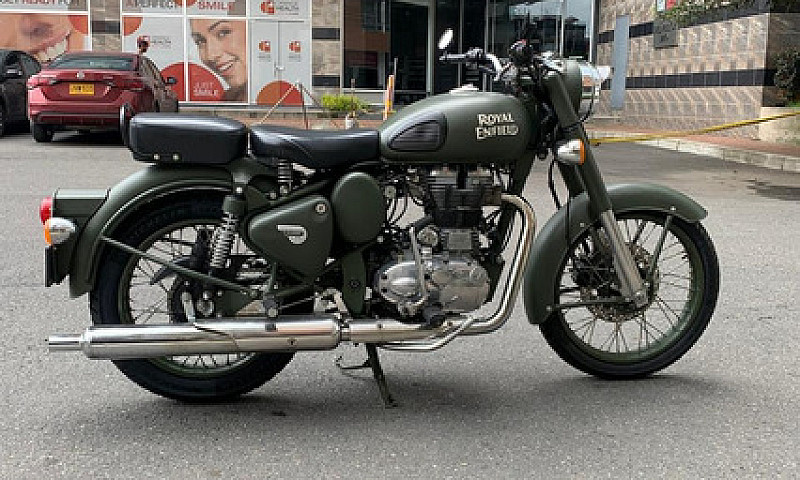 Royal Enfield Classi...