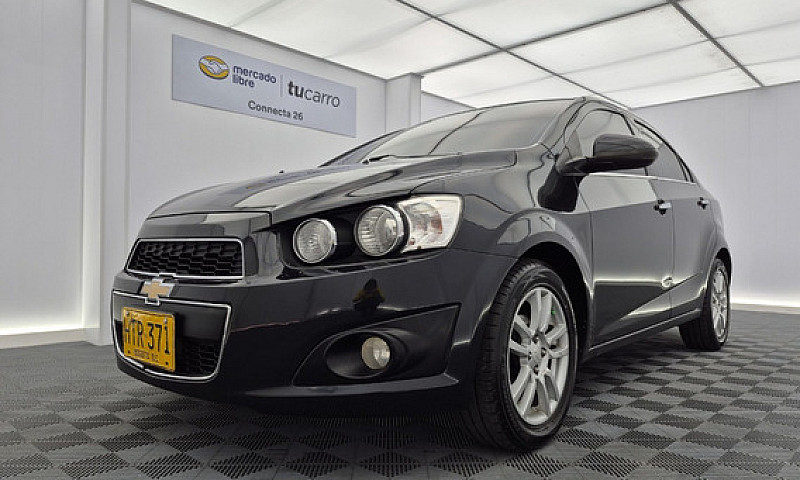 Chevrolet Sonic 1.6 ...