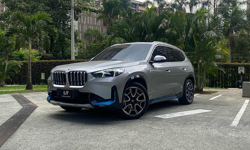 Bmw X1 Ix1 Xdrive30...
