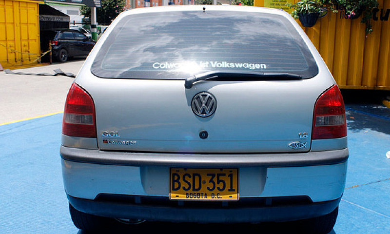 Volkswagen Gol 1.8 M...
