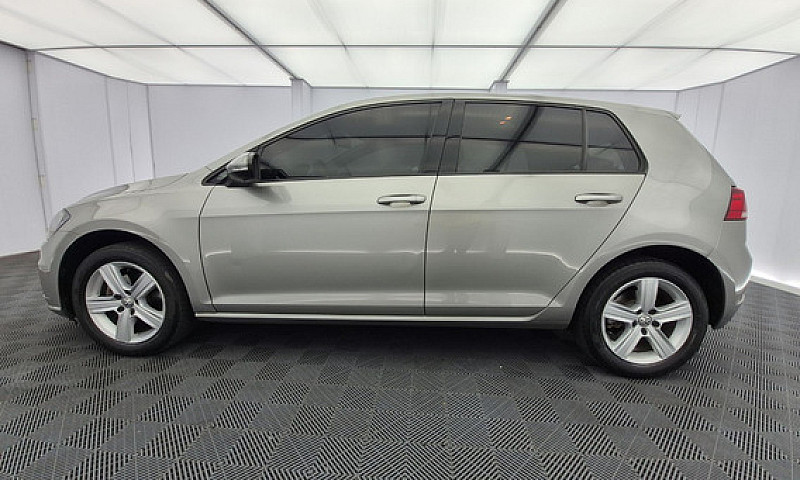 Volkswagen Golf 1.6 ...