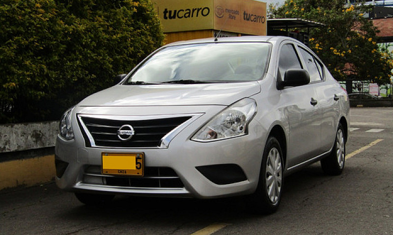 Nissan Versa 1.6 V-D...