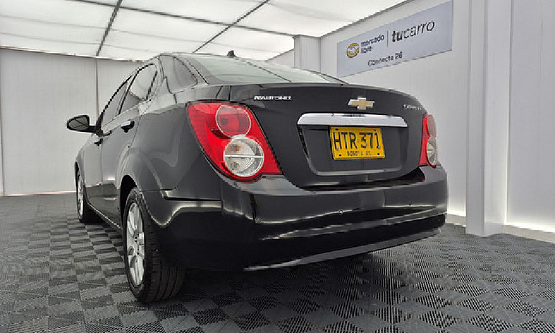 Chevrolet Sonic 1.6 ...
