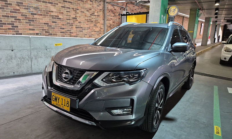 Nissan X-Trail 2.5  ...