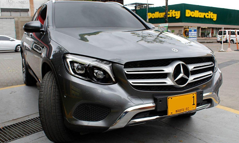 Mercedes-Benz Clase ...