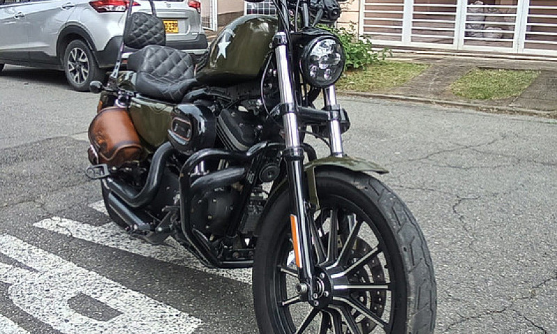 Harley Davidson Spor...