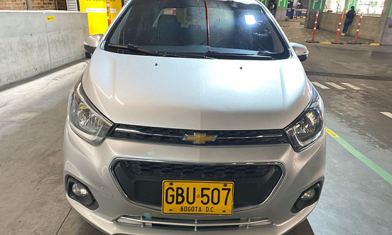 Chevrolet Beat Premi...