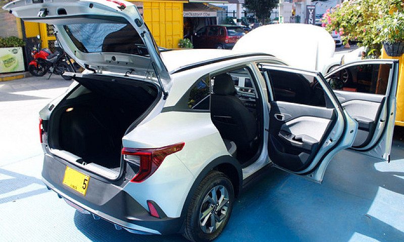 Kia K3 Cross 2026 Au...