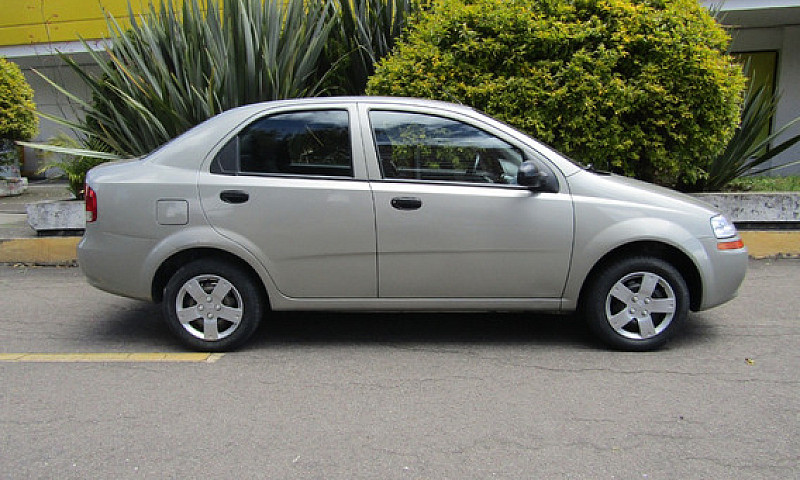 Chevrolet Aveo 1.5 F...