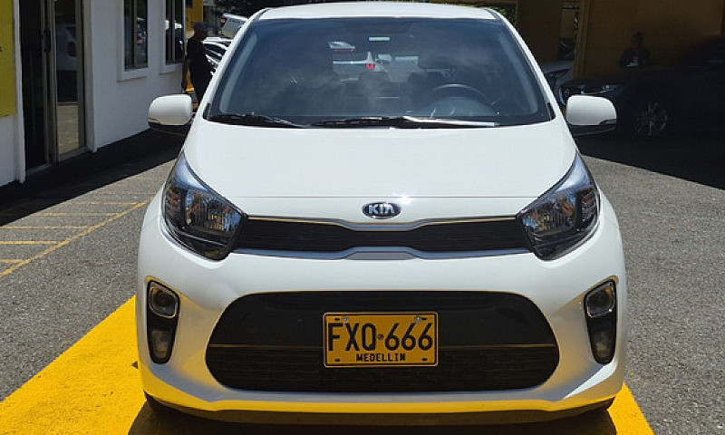Kia Picanto 1.3 Zeni...