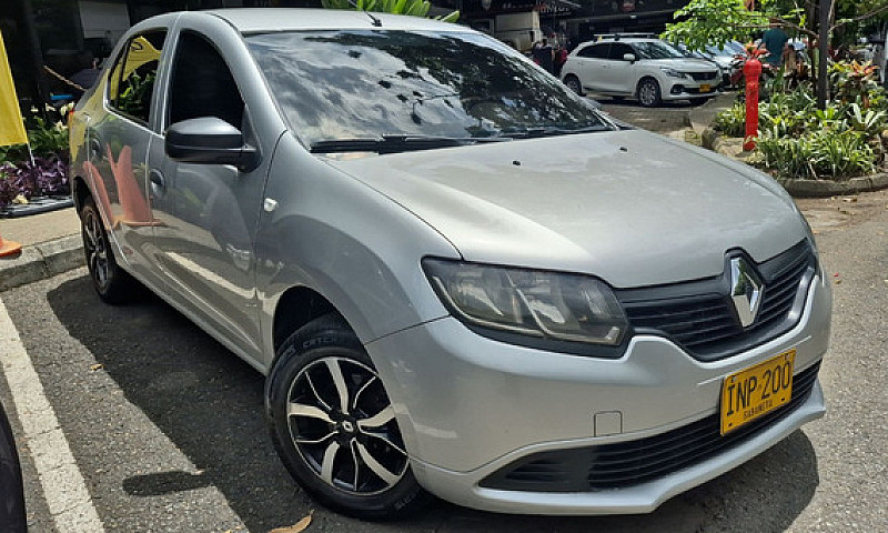 Renault Logan 1.6 Au...