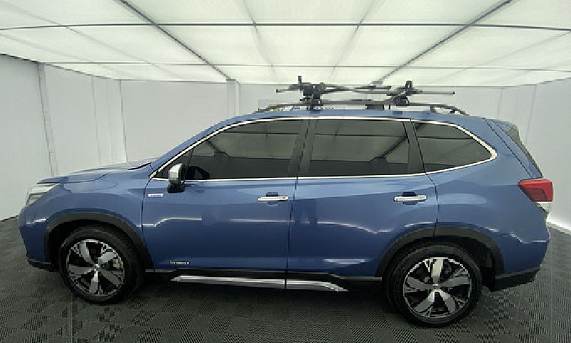 Subaru Forester 2.0 ...